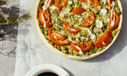 ФРАНЦУЗСКИЙ КИШ С БРОККОЛИ И ПОМИДОРАМИ